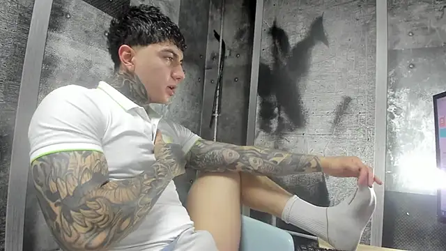 Gury tattoo online show from May 18, 7:41 pm