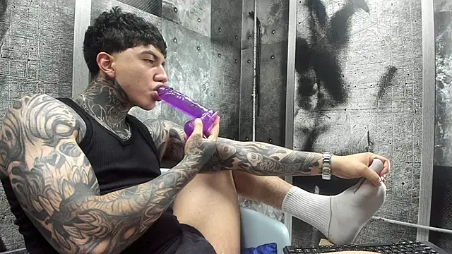 Gury tattoo online show from May 27, 7:11 pm