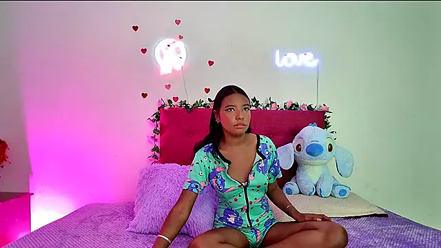 Ellie Cute7 online show from May 26, 7:10 pm