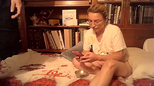Snapshot of pamela661 chatting on July 13, 2:47 am pamela661 online show from July 13, 2:47 am