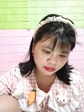 Dumi 009 online show from June 28, 4:57 pm