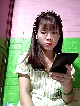 AmyLinee01 online show from May 20, 5:08 pm