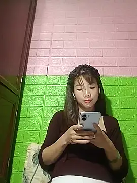 AmyLinee01 online show from May 21, 5:20 pm