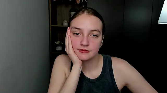 AmiBeguhl online show from March 23, 2:15 am