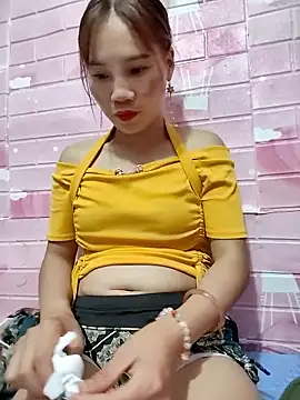 Snapshot of Ruby_Lucy chatting on March 28, 12:38 pm Ruby Lucy online show from March 28, 12:38 pm