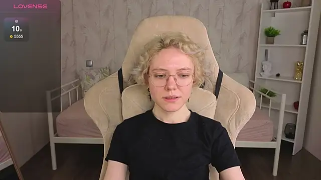 HottoKori online show from May 25, 5:46 am