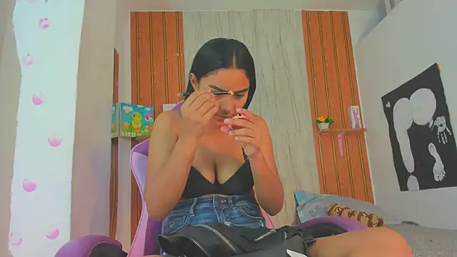 pahula M online show from May 26, 2:02 pm