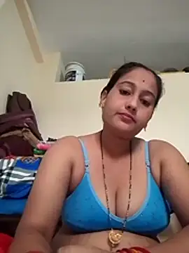 Snapshot of Sexi_roovi chatting on July 18, 8:40 am Sexi roovi online show from July 18, 8:40 am