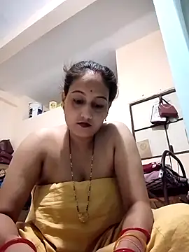 Snapshot of Sexi_roovi chatting on July 21, 4:09 pm Sexi roovi online show from July 21, 4:09 pm