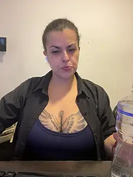 MiaHotboobs online show from July 8, 4:06 am