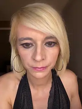 evaluminax online show from March 27, 9:25 pm