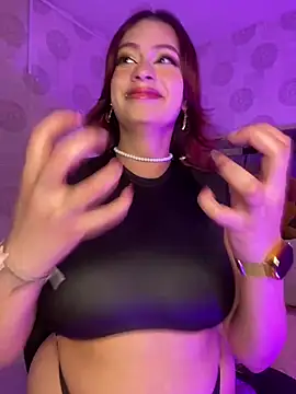 Snapshot of steffmontespink18 chatting on May 11, 2:56 pm steffmontespink18 online show from May 11, 2:56 pm