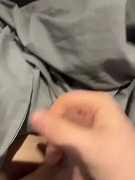 Snapshot of hornydick69769 chatting on March 23, 12:14 am hornydick69769 online show from March 23, 12:14 am