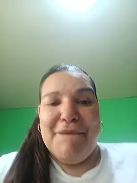 Snapshot of Zuleyka_69 chatting on May 14, 10:27 pm Zuleyka 69 online show from May 14, 10:27 pm