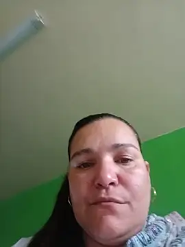Snapshot of Zuleyka_69 chatting on May 18, 10:15 pm Zuleyka 69 online show from May 18, 10:15 pm