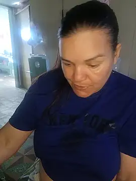 Snapshot of Zuleyka_69 chatting on May 24, 9:31 pm Zuleyka 69 online show from May 24, 9:31 pm