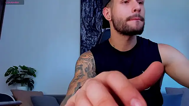 Santos ramirez1 online show from June 11, 3:32 pm