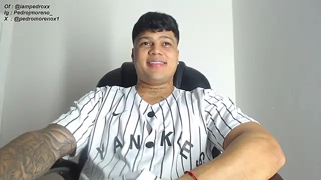 Snapshot of Pedro_x777 chatting on May 26, 10:22 am Pedro x777 online show from May 26, 10:22 am