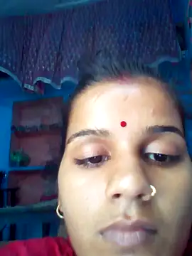 Raveena0990 online show from May 15, 3:13 am