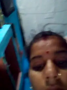 Raveena0990 online show from May 22, 3:02 am