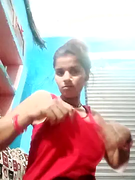 Raveena0990 online show from May 24, 6:07 am