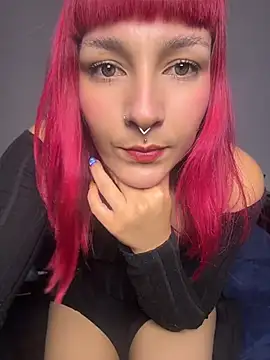 Amelie-RedHoney online show from June 23, 10:41 pm