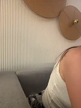 Sindy Mindy  online show from June 22, 6:38 pm