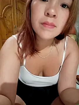 Snapshot of sena_baby chatting on March 27, 10:53 pm sena baby online show from March 27, 10:53 pm