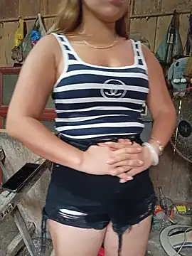 Snapshot of sena_baby chatting on July 2, 3:23 am sena baby online show from July 2, 3:23 am