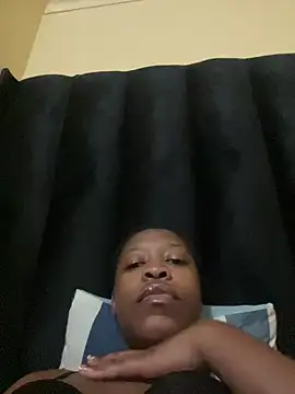 xxxchocolatepussy online show from March 22, 9:29 pm