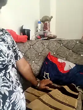 Snapshot of B_S0051 chatting on March 25, 8:31 am B S0051 online show from March 25, 8:31 am