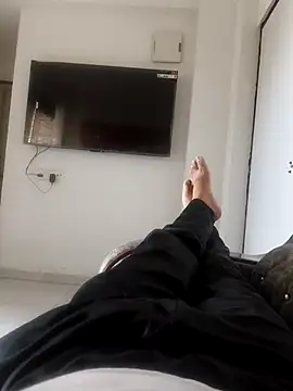 Snapshot of B_S0051 chatting on April 4, 1:59 am B S0051 online show from April 4, 1:59 am