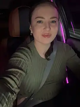 Snapshot of lexy_night chatting on April 15, 1:34 am lexy night online show from April 15, 1:34 am
