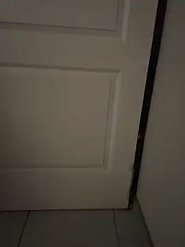 Snapshot of Kadenj92 chatting on April 3, 10:02 am Kadenj92 online show from April 3, 10:02 am