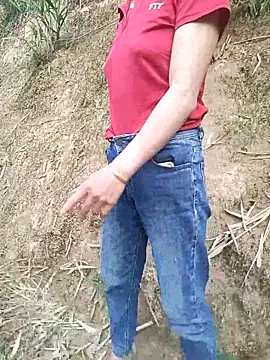Snapshot of Lucky-beo chatting on May 20, 10:43 am Lucky-beo online show from May 20, 10:43 am