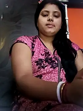 Snapshot of itz-soniya67 chatting on March 24, 12:10 pm itz-soniya67 online show from March 24, 12:10 pm