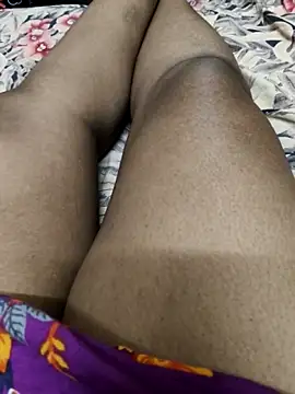 Snapshot of Tamil-swathi99 chatting on June 8, 4:51 pm Tamil-swathi99 online show from June 8, 4:51 pm