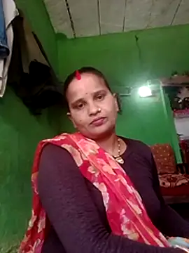 Shivani09900 online show from May 30, 5:37 am