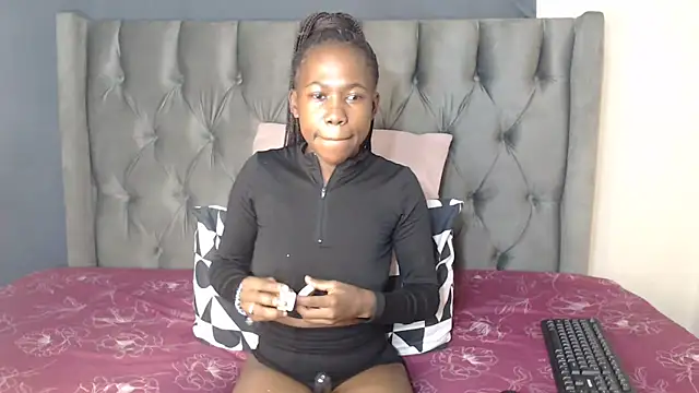 Cybil Hearts online show from April 22, 3:31 am