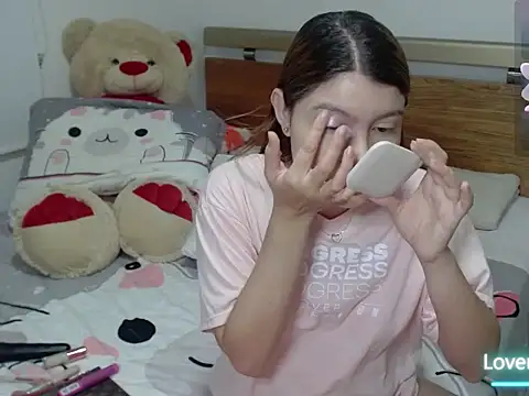 honey-blossom online show from March 30, 9:21 am