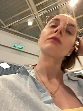 FReyja 44 online show from June 16, 9:56 am