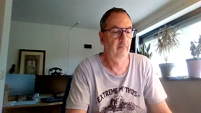 HotLucas66 online show from June 25, 3:05 pm