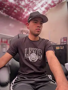 Zhang Weii online show from March 24, 4:23 pm