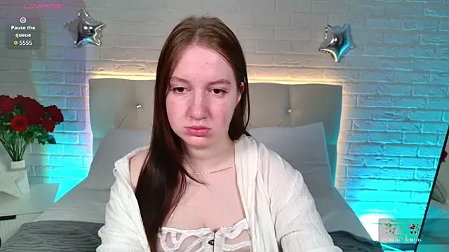 Elisabeth Binder online show from May 20, 3:56 am