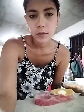 Snapshot of wet_vika chatting on March 24, 9:03 am wet vika online show from March 24, 9:03 am