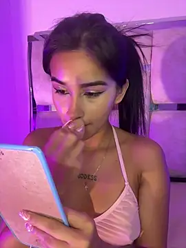 Lizzy Bonnie online show from May 19, 11:55 pm