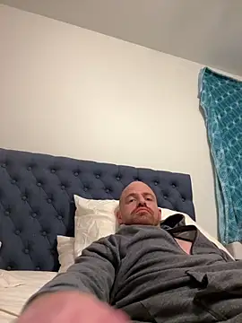 whitelioncody online show from May 16, 4:31 am