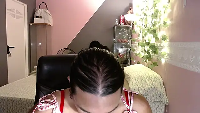 Snapshot of choquitolove1 chatting on April 5, 1:14 am choquitolove1 online show from April 5, 1:14 am