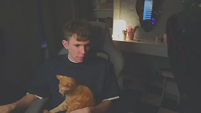 meowmeowland online show from March 25, 3:51 pm