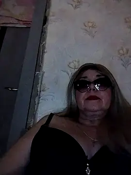 Vita72219 online show from May 6, 8:58 pm